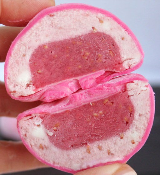 dulce de mochi